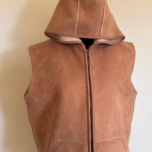 Ralph Lauren Sleeveless Hooded Shearling Vest in Camel Suede